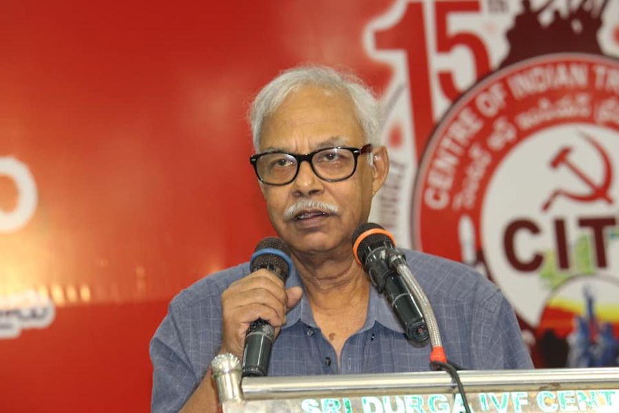सीटू महासचिव तपन सेन ने आधार को पैन से लिंक करने के आदेश पर वित्त मंत्री को पत्र लिखा