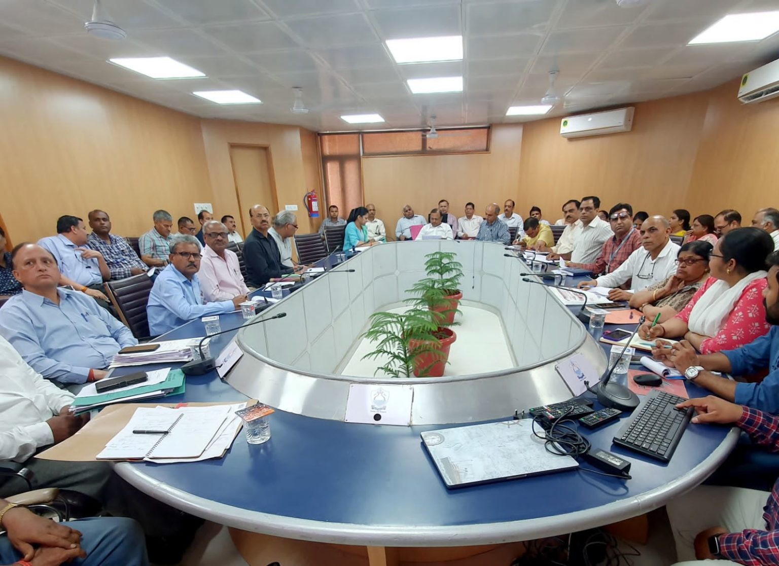दिल्ली जल बोर्ड के जोनल राजस्व कार्यालयों का होगा कायाकल्प :सोमनाथ भारती