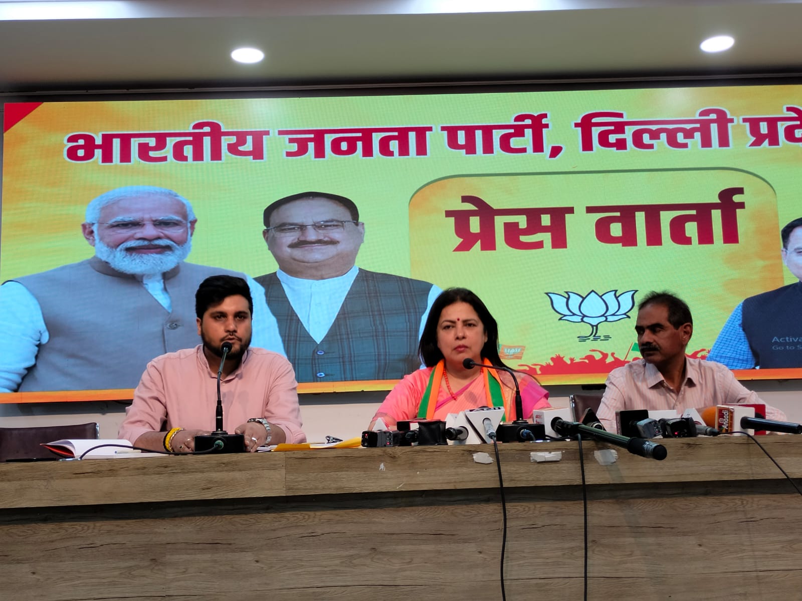 मोदी सरकार की हर योजना में सरकार ने अंत्योदय के सिद्धांत को अपनाया  – मीनाक्षी लेखी