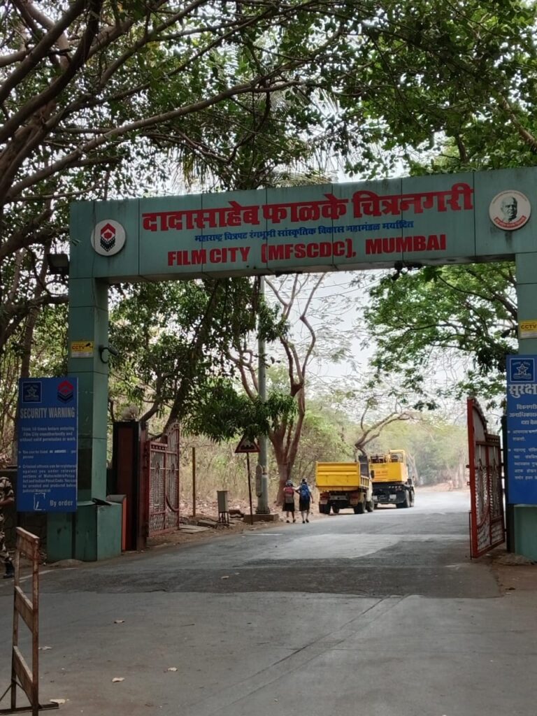 Mumbai Film City Goregaon shooting sets Bollywood Film City tour bus