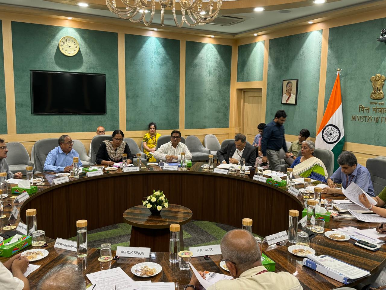 बीएमएस ने मनरेगा को 200 दिन तक बढ़ाने की मांग की
